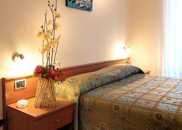 Mediterranea Hotel 3*